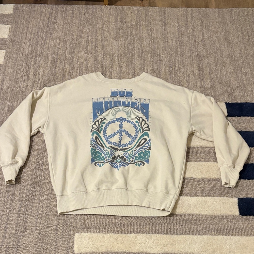 American Eagle Outfitters Cream Graphic Kids Sweatshirt